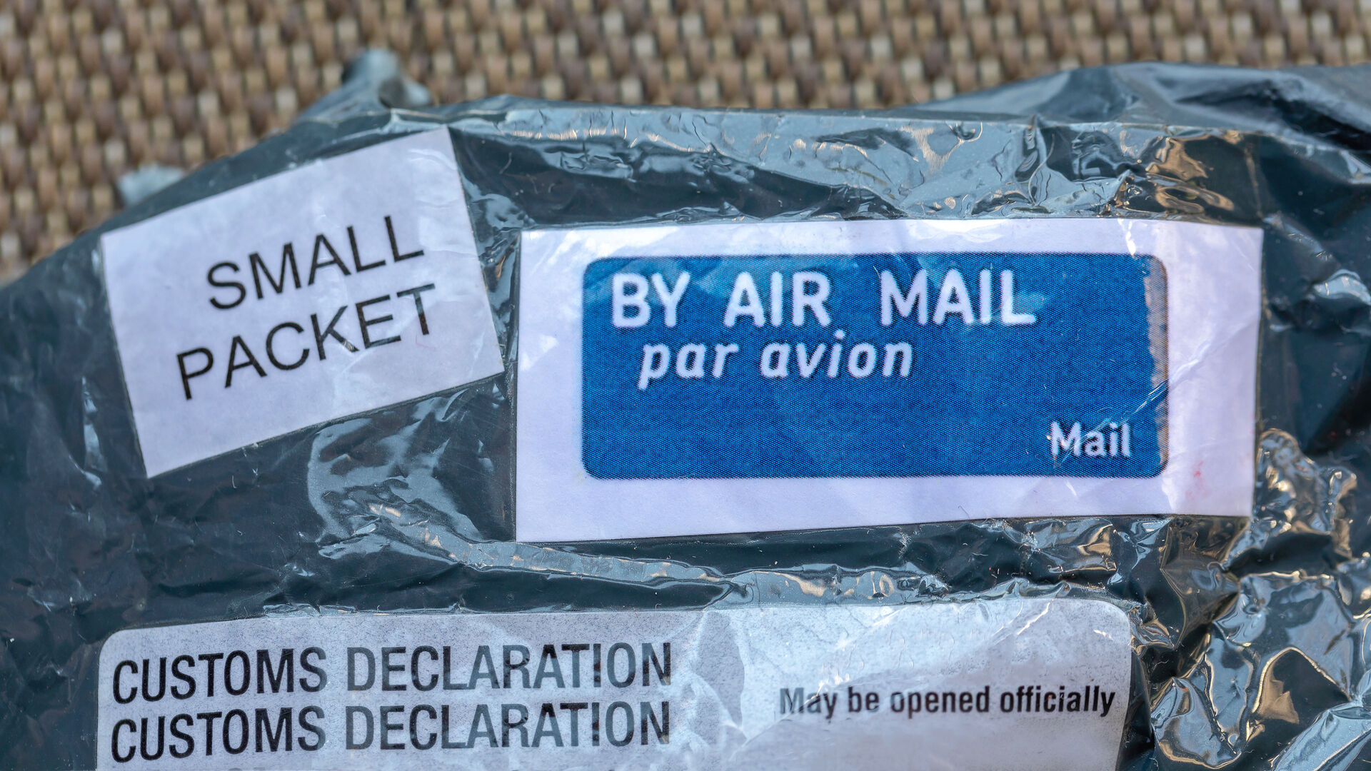 A parcel for shipping by airmail.